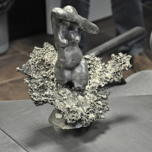 On peut être fondeur et aimé l'art