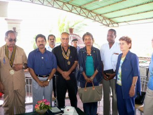 Photo-512-inde-2-170-300x225