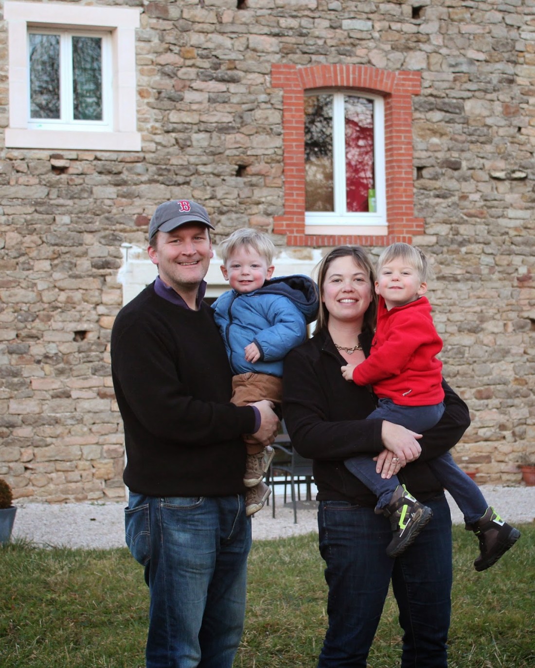 In December 2013, I quit my job, sold my house, got rid of all my junk, and moved with my wife and two sons to Saint Prix les Arnay, a town of about 250 people in Côte d'Or, Burgundy, France. I write about what this new life is like on this site, with a special focus on food. If you are coming to Burgundy, drop a line for food-related ideas of what to do and see in the region.    